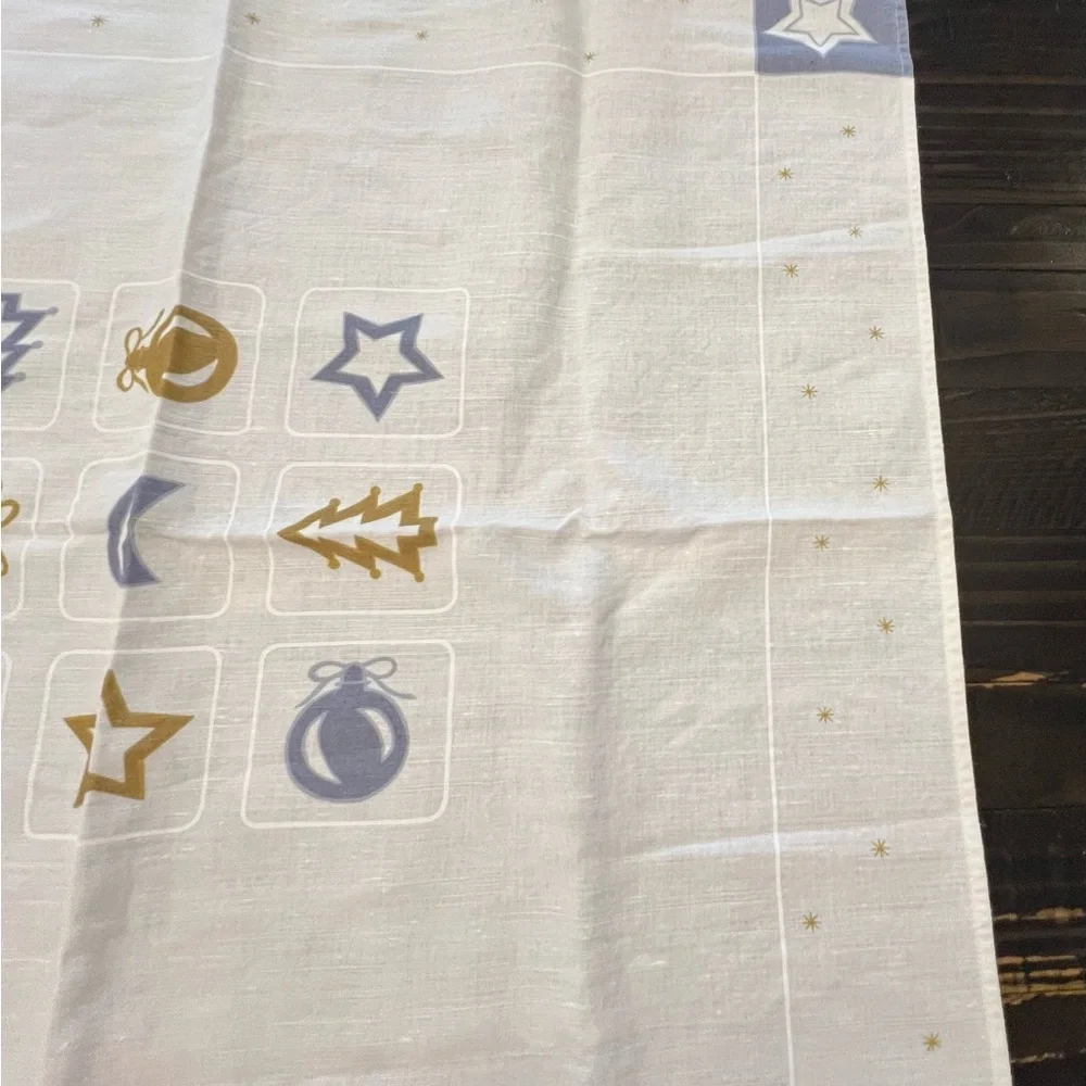 Vintage Halbleinen Square Tablecloth Christmas Holiday 31 X‎ 34” Blue Gold White